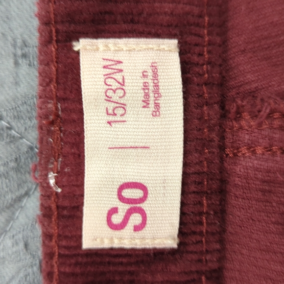 So Burgundy Corduroy Skirt - Picture 3 of 3